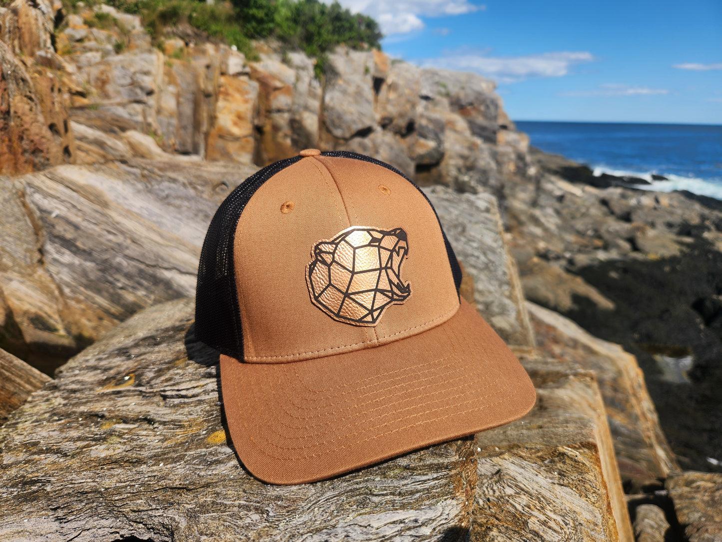 Artora Screaming Bear Hat